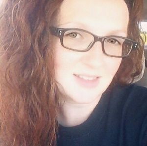 Meet your Posher, Elisha